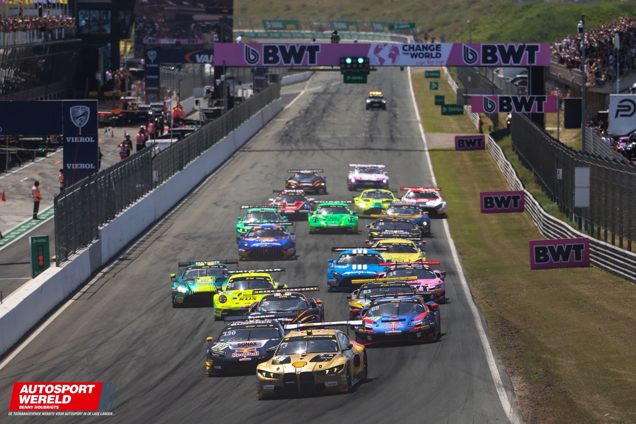 DTM Zandvoort: van der Linde en BMW pakken eerste van het seizoen